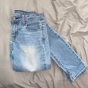 American Eagle- Super Stretch Jeans, Size 2